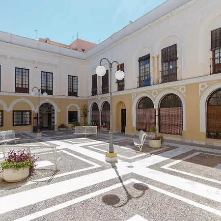 Semi-industrial Palacio Castilla Apartment *