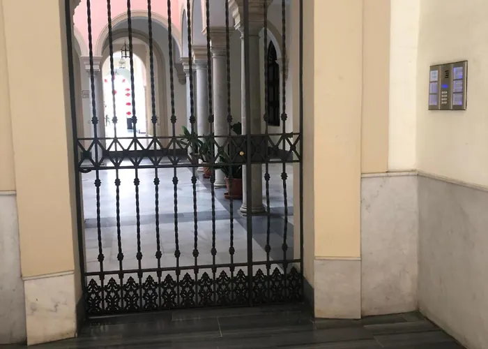 Semi-industrial Palacio Castilla Διαμέρισμα *